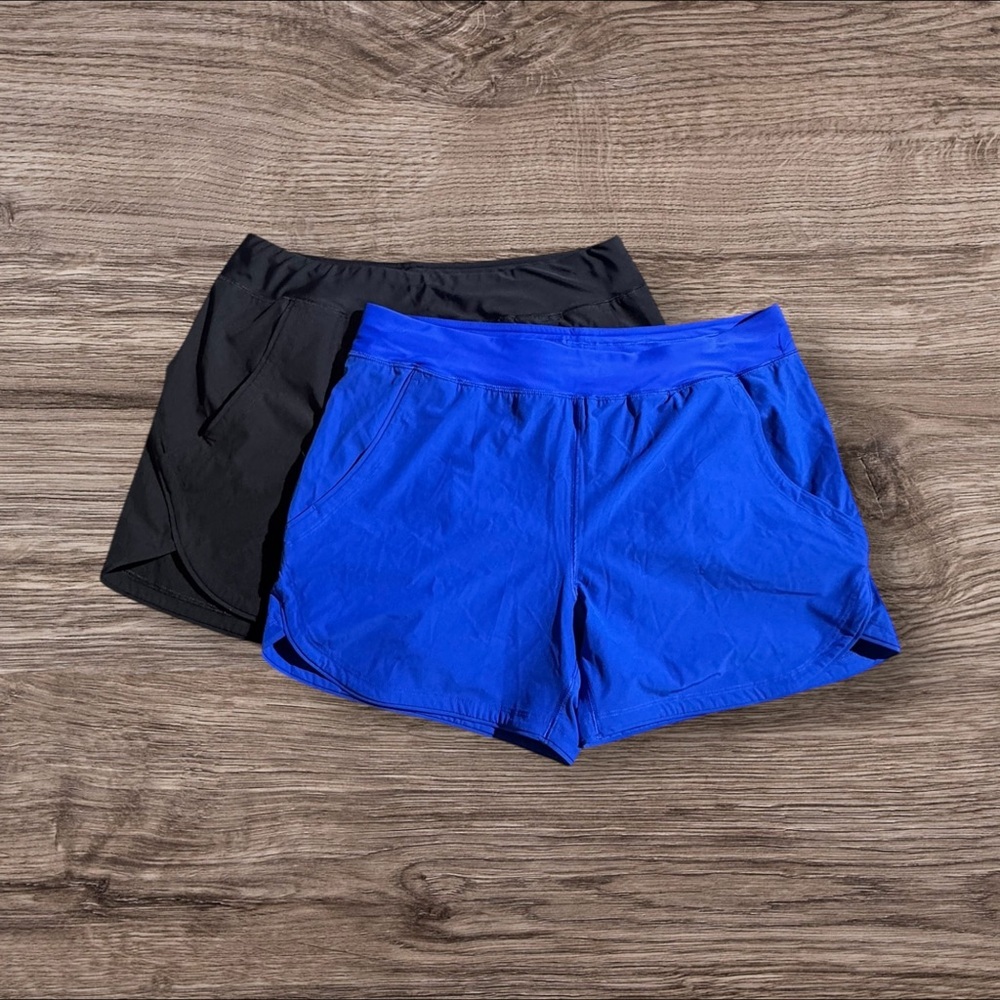 Set of 2 Lands’ End‎ Women’s Activewear Shorts